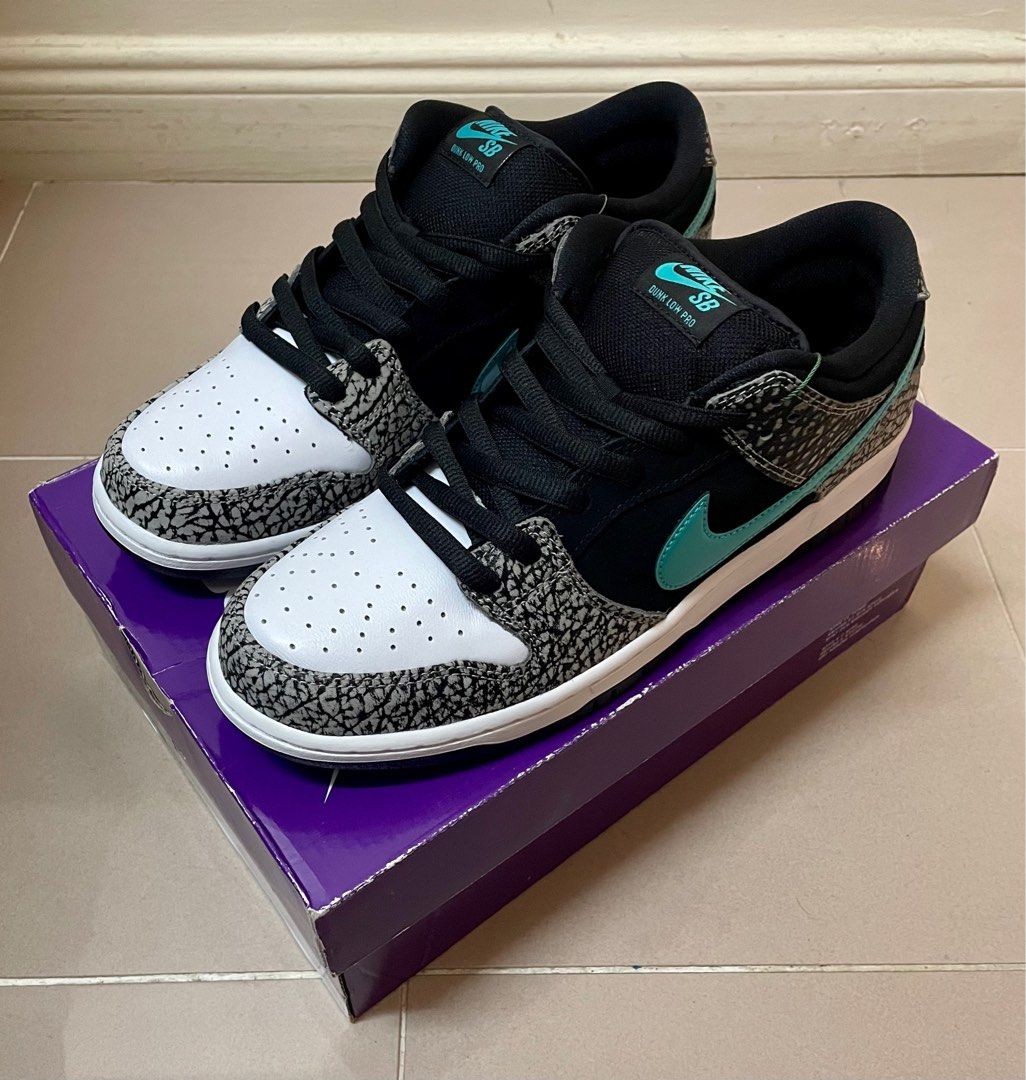 Nike SB Dunk Low atmos Elephant, 男裝, 鞋, 波鞋- Carousell