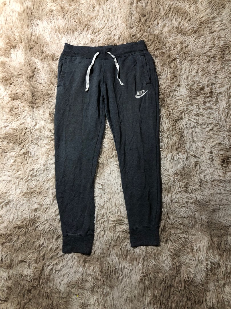 Sportswear heritage sales jogger sweatpants nik