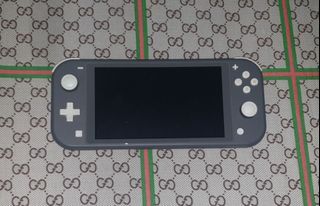 Nintendo Switch Lite (Negotiable)
