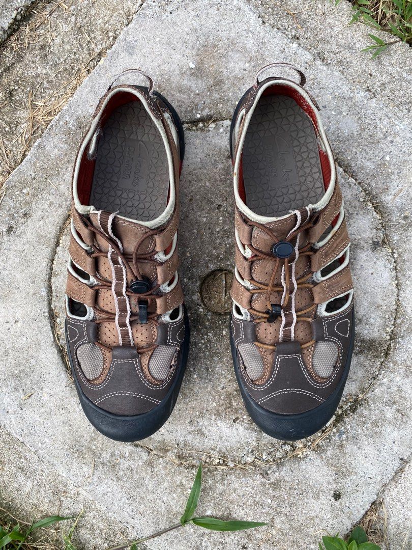 CLARKS OUTDOOR SHOES