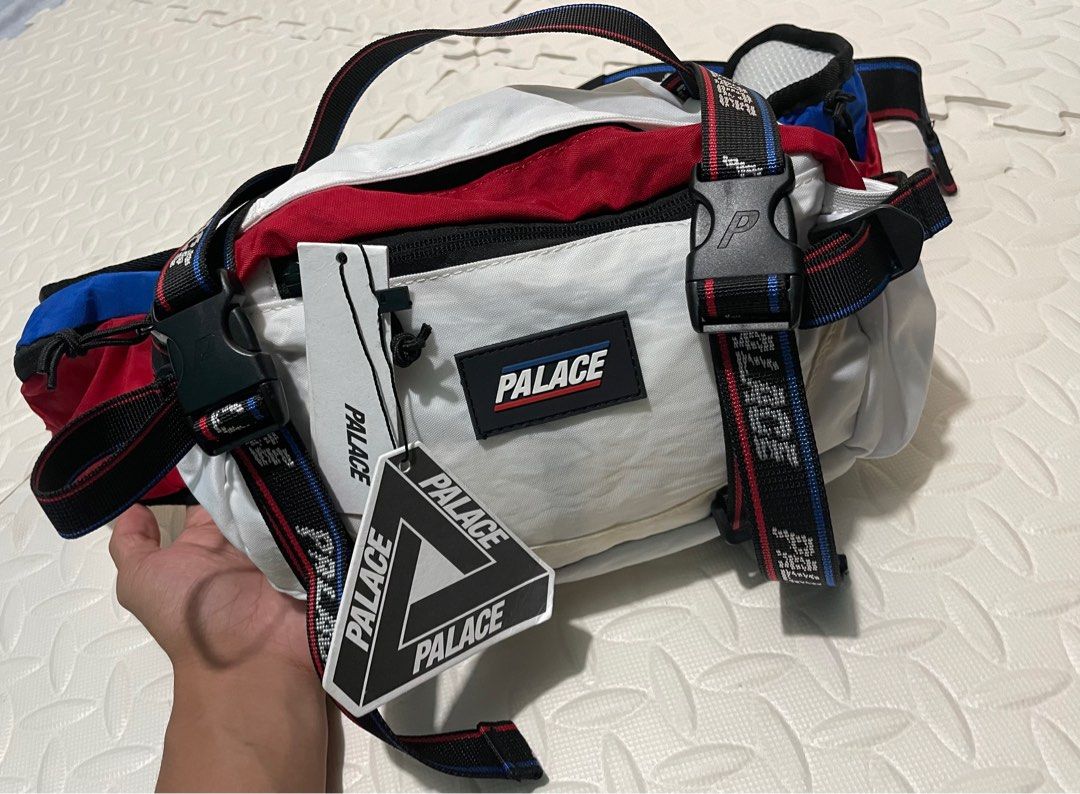 PALACE BELT/BODY BAG, Men's Fashion, Bags, Belt bags, Clutches and