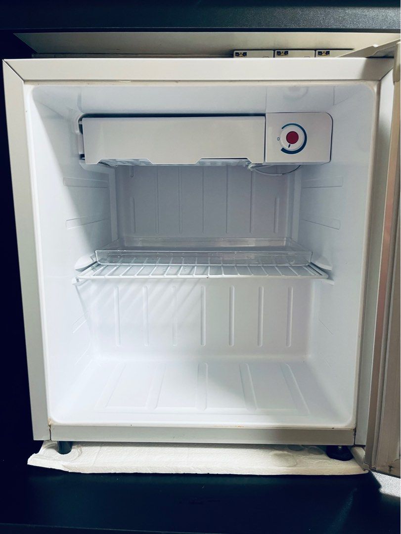 Pensonic deals mini fridge