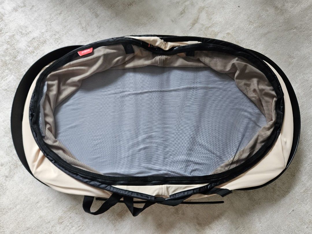 Phil and Teds Nest Portable travel Pop up Baby cot tent, Babies & Kids