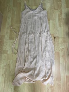 (Category: ) located in . Submitted by angelssim (Listing ID 1256334604, Image 1). Description: .