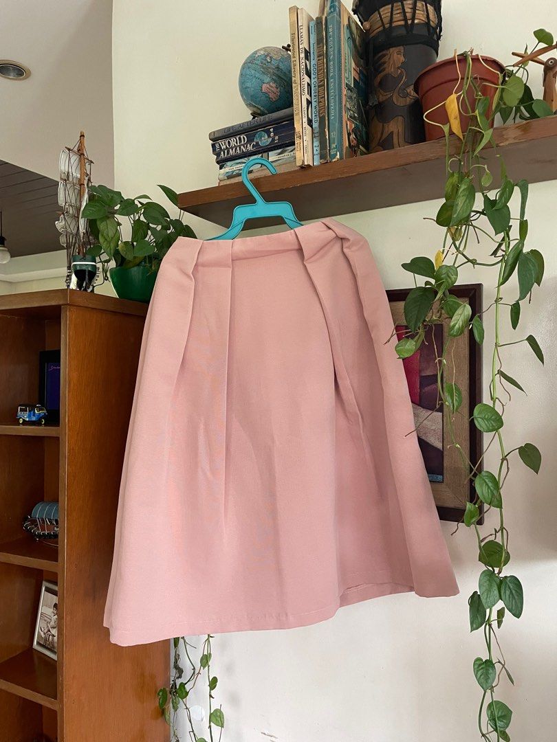 Rani Pink Skirt Set With Cape – Basanti Kapde aur Koffee-megaelearning.vn