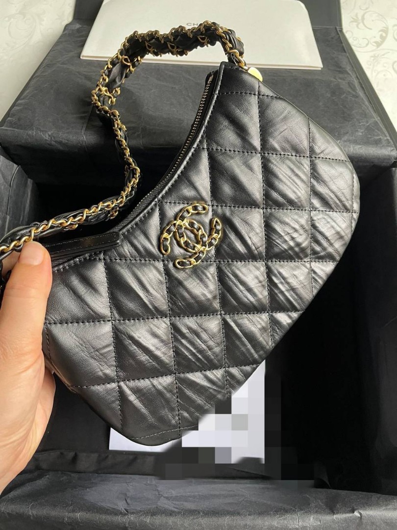 [PRE-ORDER] Preloved Unused Like New Chanel 23K Hobo Bag, Luxury, Bags &  Wallets on Carousell