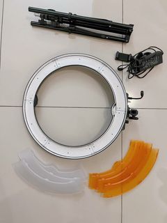 Prestigio 18” LED Dimmable Ring Light