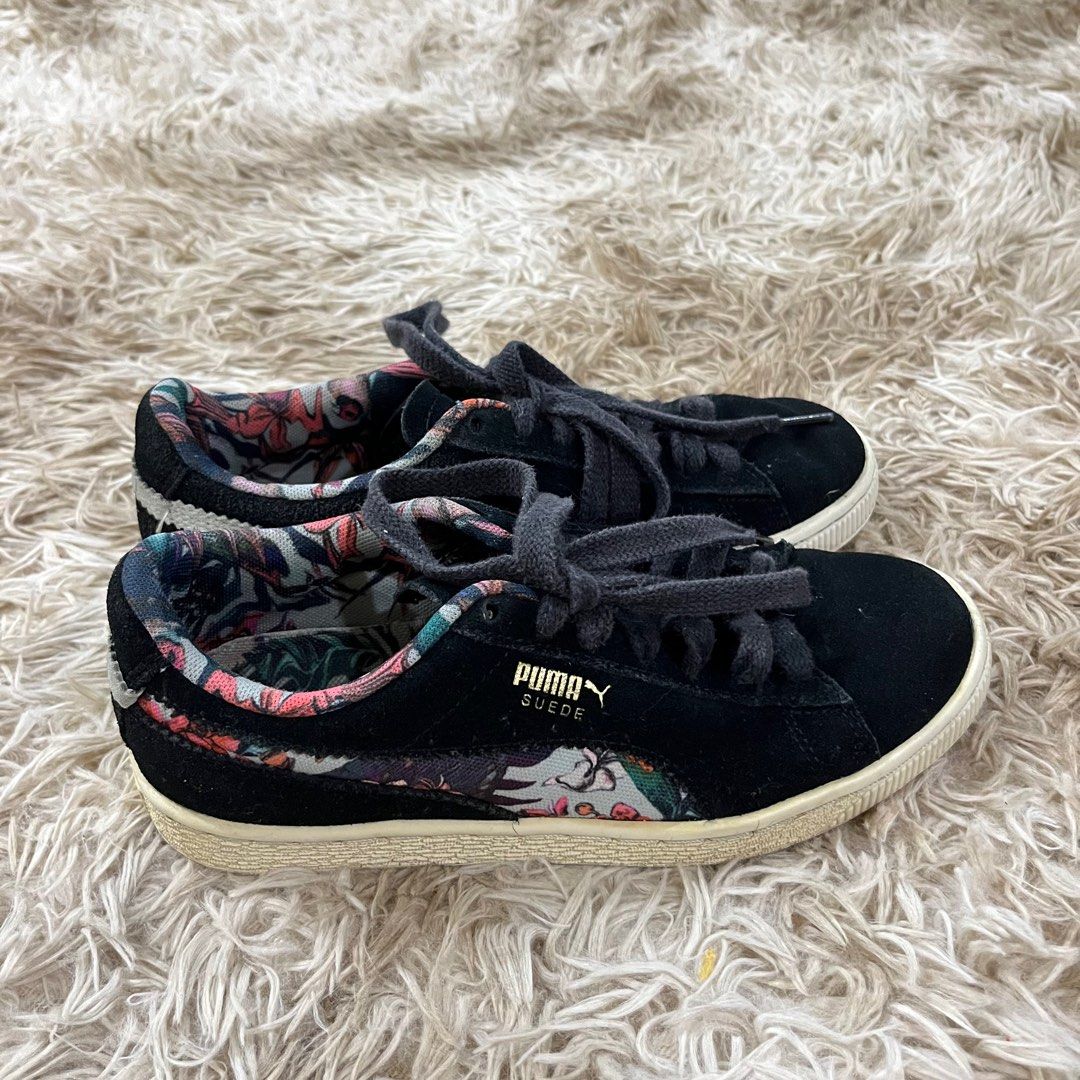 puma limited edition suede secret garden Women s Fashion Footwear Sneakers on Carousell