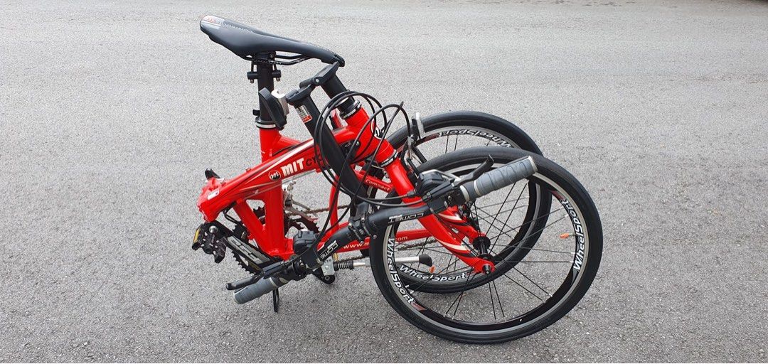 Rarely used MIT 10 Speed 20 Inch foldie Sports Equipment