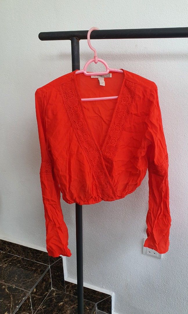 Red shirt forever 21 top