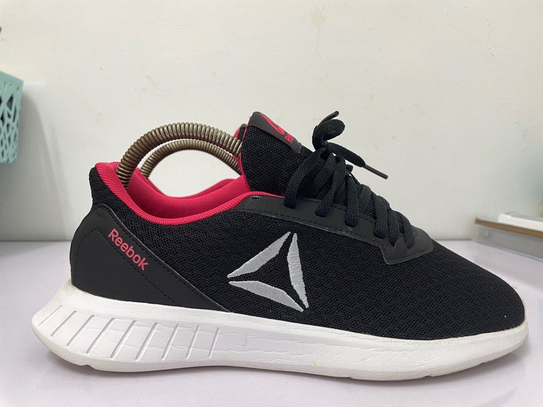 Reebok dv5176 2025