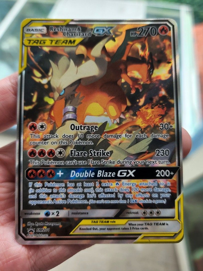 Reshiram & Charizard GX