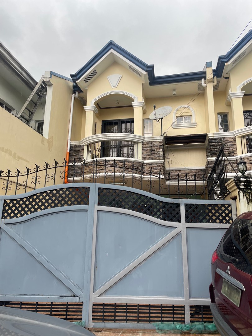 RUSH HOUSE AND LOT FOR SALE, Property, For Sale, House & Lot on Carousell
