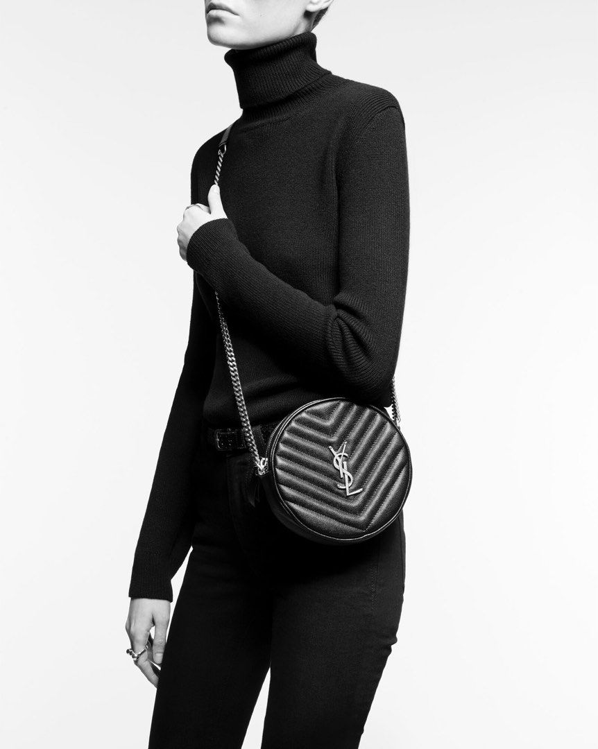 Loulou monogram ysl medium chevron quilted leather best sale camera shoulder bag