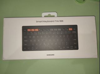 SAMSUNG Smart Keyboard Trio 500