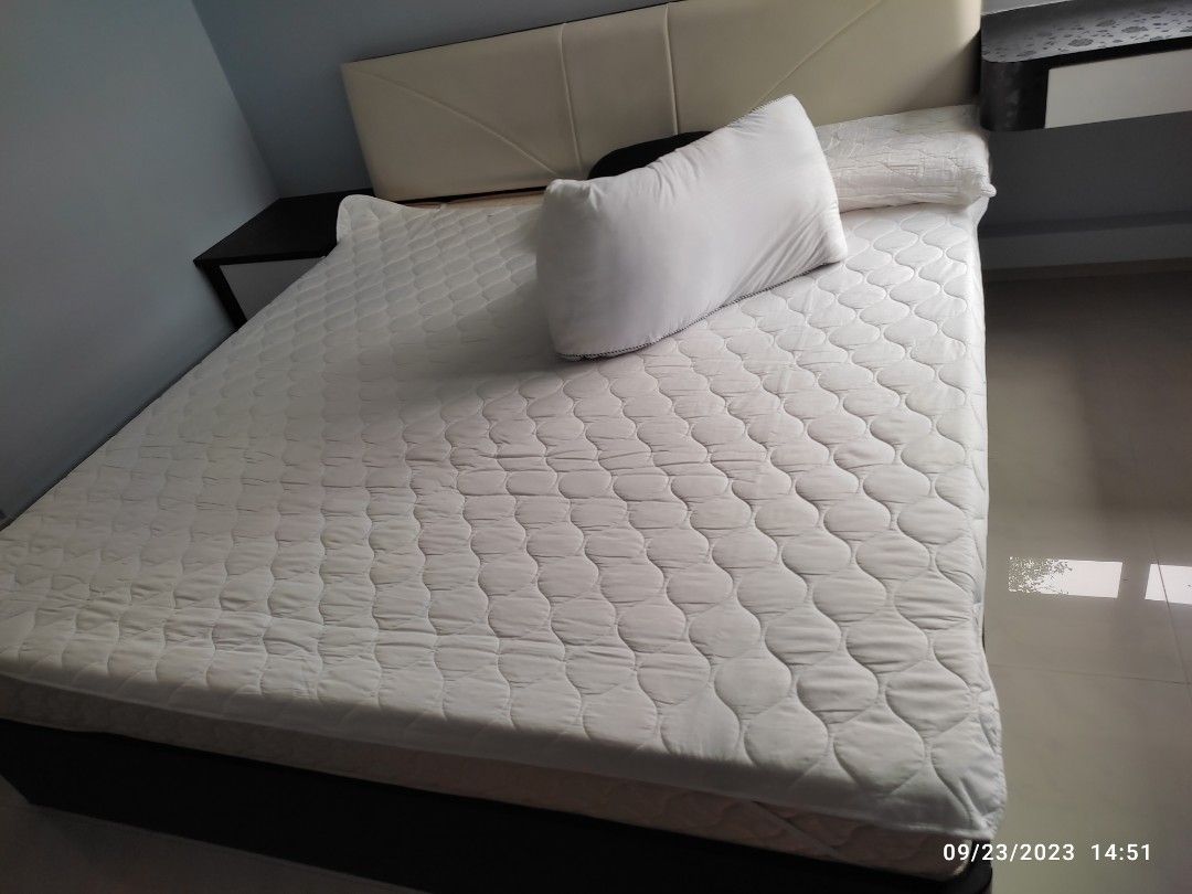 Seahorse king sales size mattress
