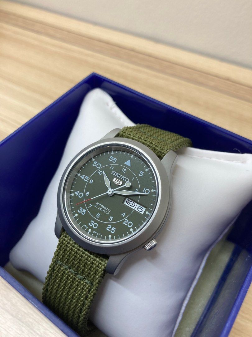 Seiko cheap snk805 specs
