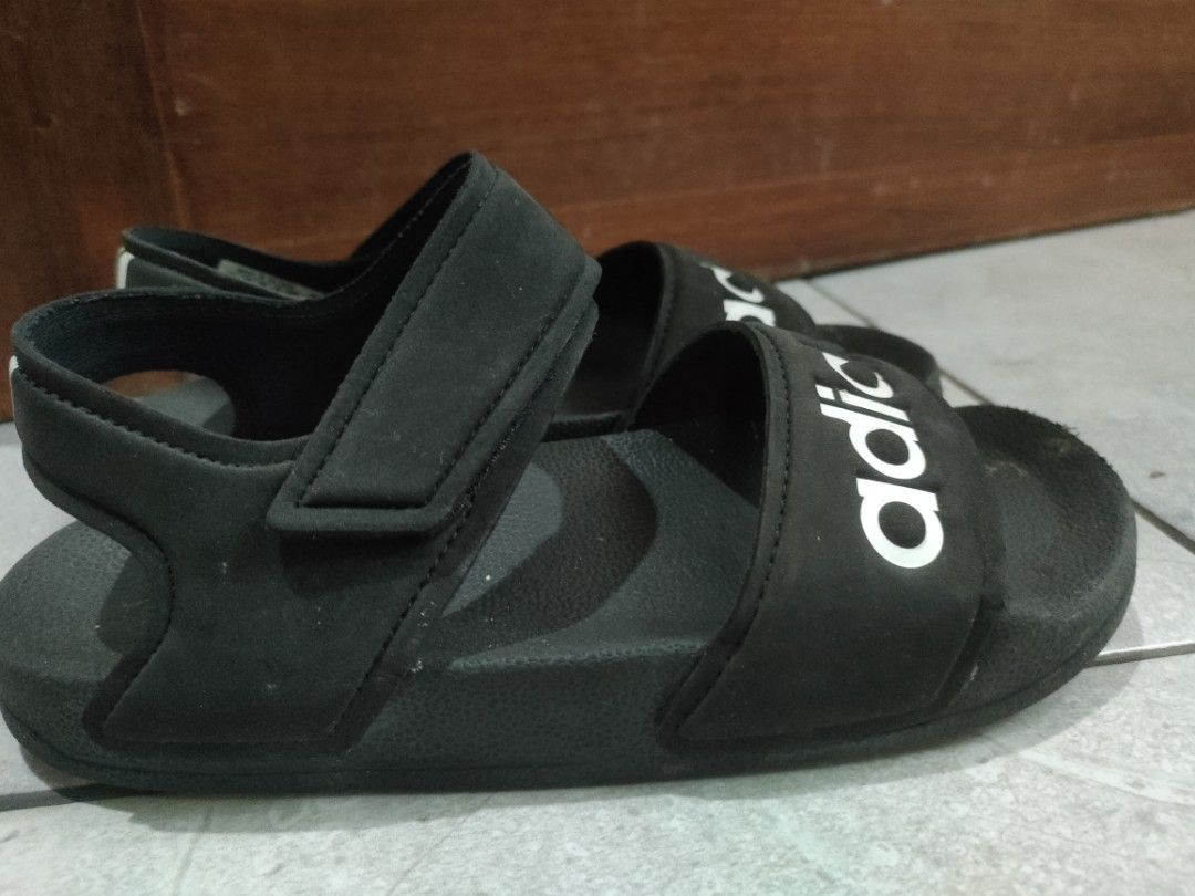 Adilette 34 on sale