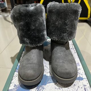 SKECHERS WINTER BOOTS SEPATU BOOTS WANITA ABU-ABU 37 PRELOVED