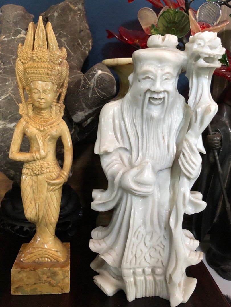 SOAPSTONE CARVING (Category: Vintage Collectibles) located in Davao. Submitted by antiquesandvintagestuffsPH (Listing ID 1256381076, Image 1). Description: Both 9” H Take all.