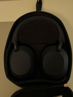 Sony WH-1000XM5 Headset Like New No warranty