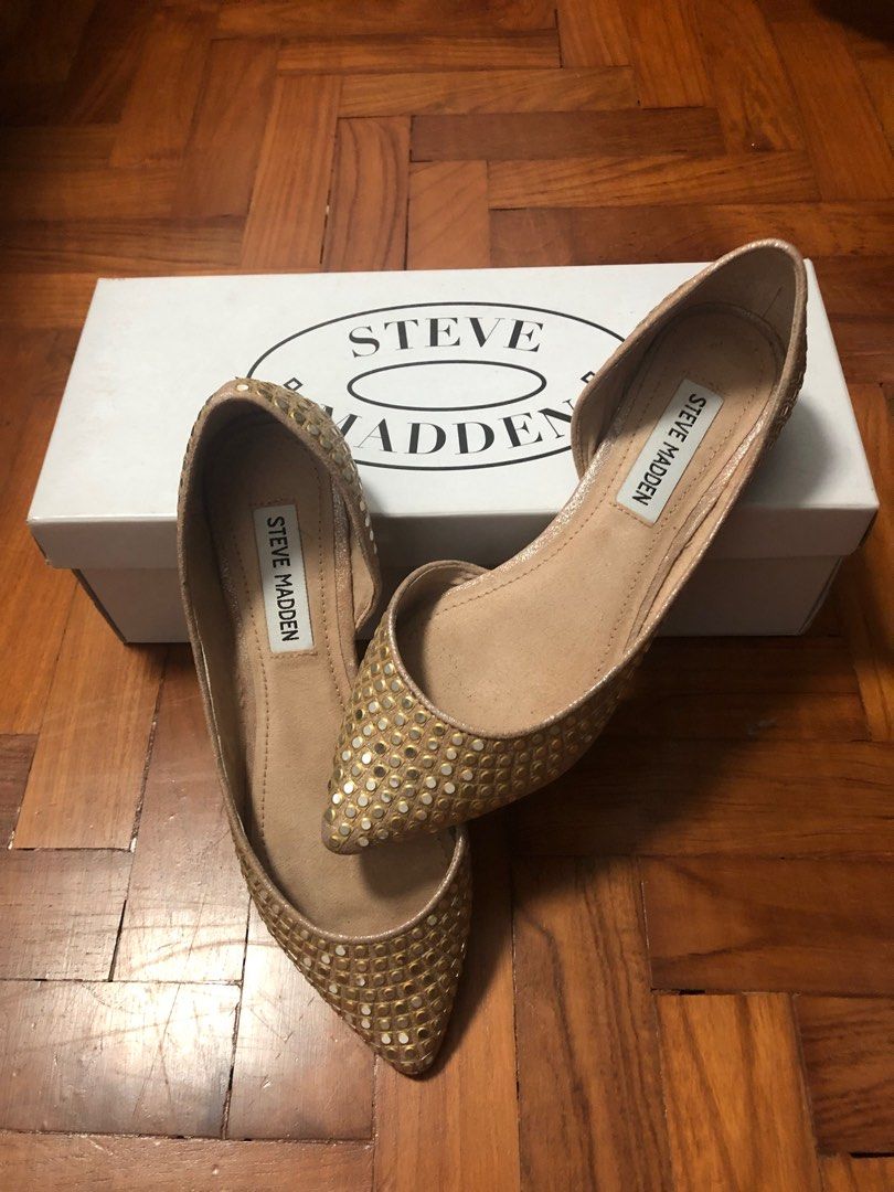 Gold flat clearance shoes