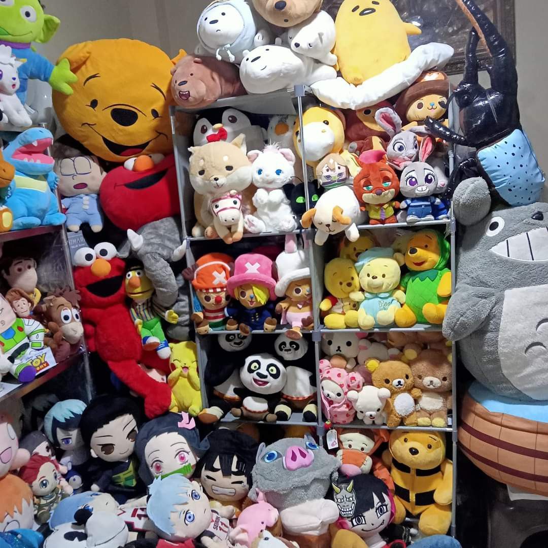 Toys and stuff top