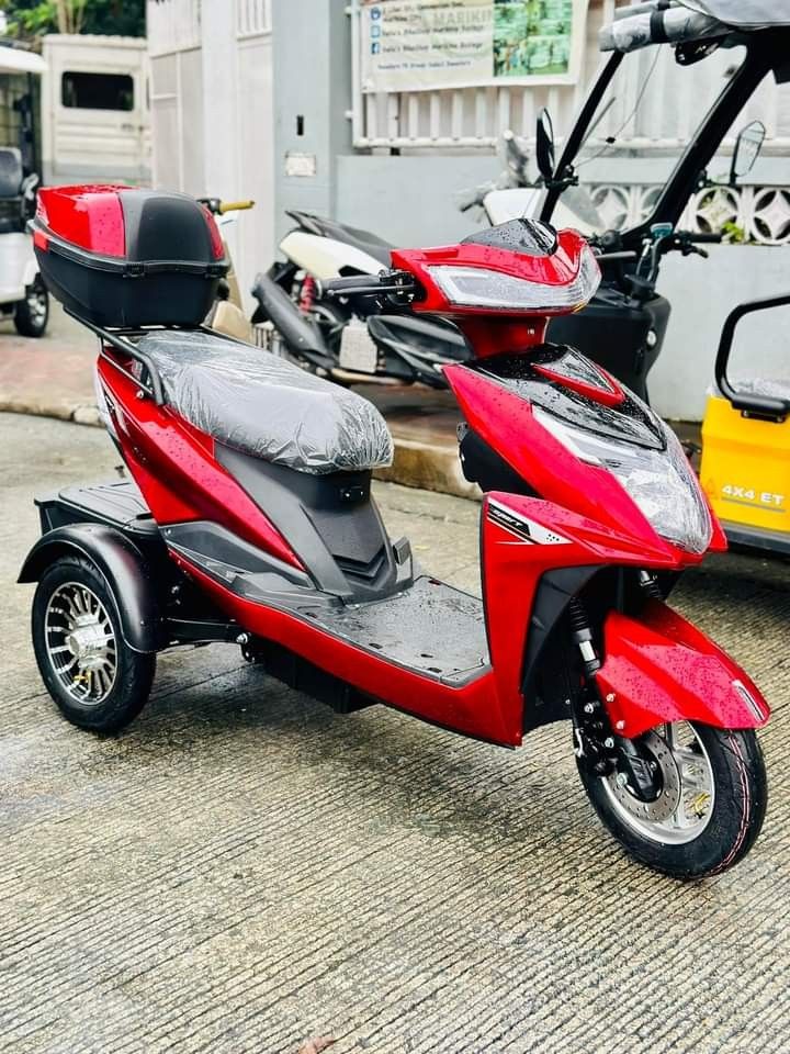SUPER 120 MOTORCYCLE 3WHEELS E-TRIKE 😱 (Category: Bicycles) located in Pasig City. Submitted by gemma_00 (Listing ID 1256371223, Image 2). Description: ANG GANDAAA‼️😱😍PERFECT SA MGA HIRAP OR TAKOT MAG BALANCE SA 2WHEELS EBIKE 😁💪 👉SUPER 120 MOTORCYCLE 3WHEELS E-TRIKE 😱😍 ▪️ 33,000 👌 AVAILABLE COLOR ❤️Red 🖤Gray ✔️FREE HELMET ✔️FREE TOP BOX ✔️FREE SIDE MIRROR ✔️FREE ASSEMBLE & DEMO ✔️WITH CERT OF OWNERSHIP SPECS: 👇👇👇 ✅3 speed ✅parking fu