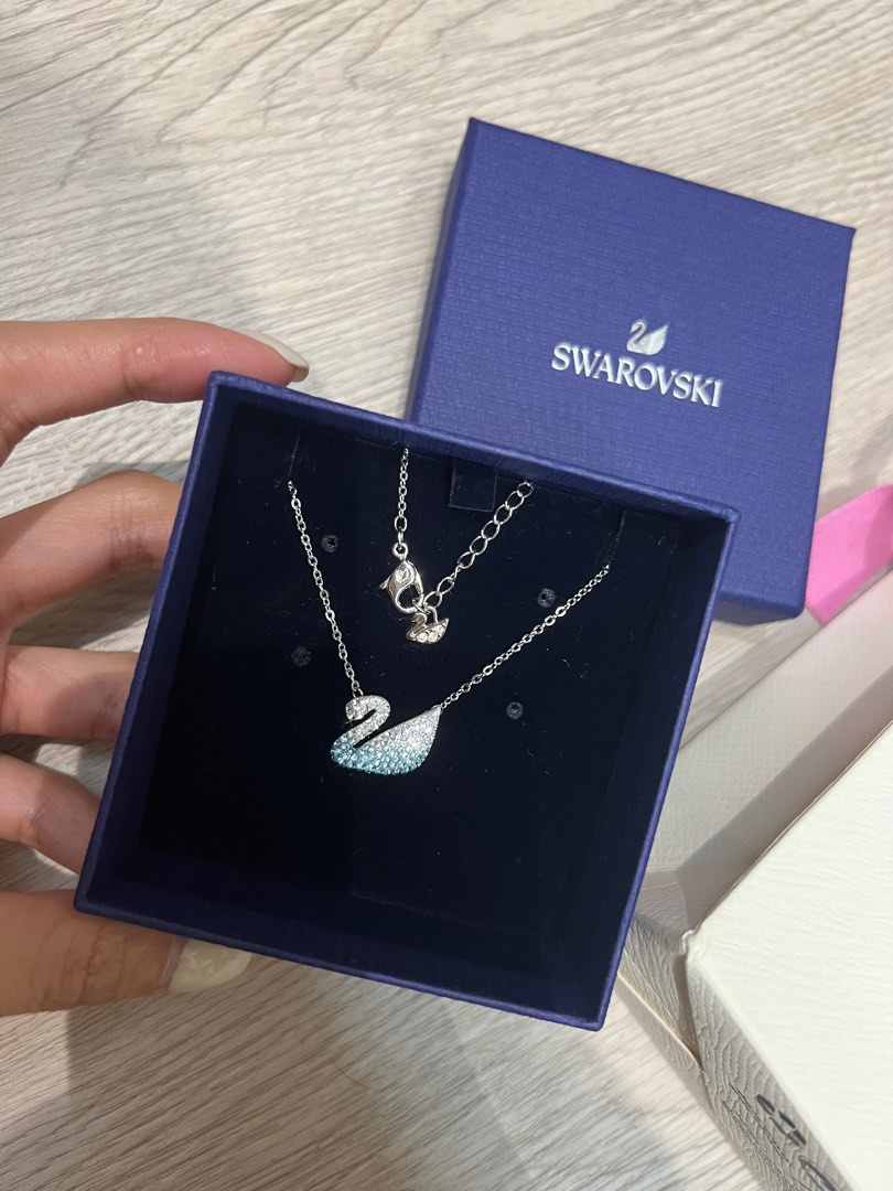 SWAROVSKI いとおしい