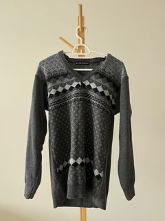 Sweater Knitware