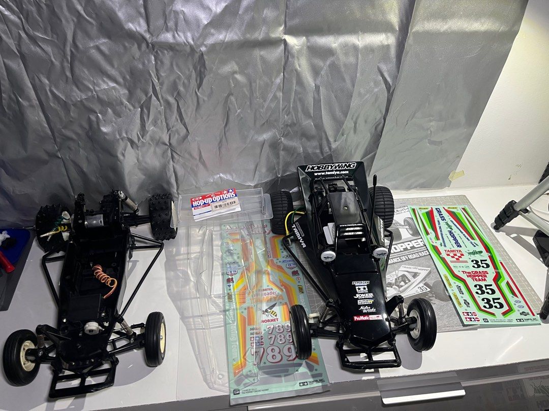 Takara Tomy Tomica Tamiya Grasshopper & Hornet (Neu Und Originalverpackt) In Täuffelen Für CHF - Foto 3