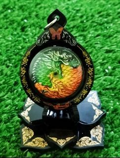 Thai Amulet 泰国佛牌 : Dragon Eats Dragon Infinity Loop Om 蝴蝶王龙吃龙
