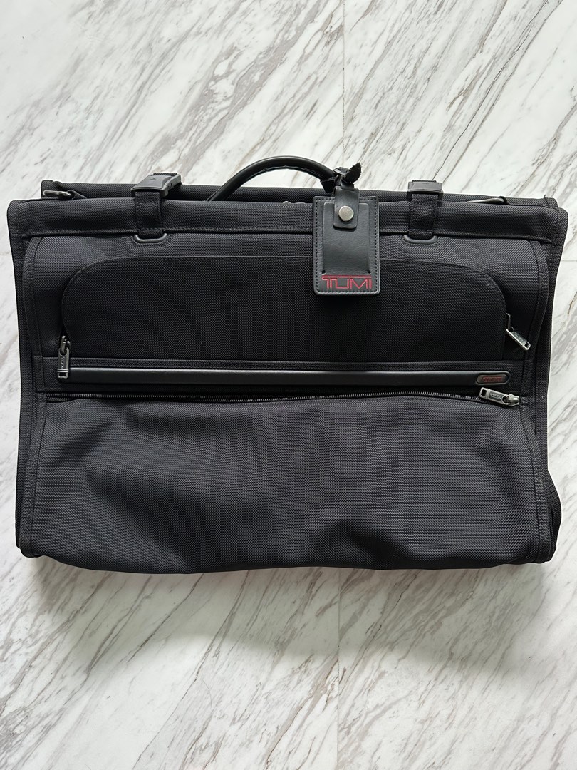 TUMI Overnight Travel Bag cum Suit Bag, Luxury, Bags & Wallets on Carousell