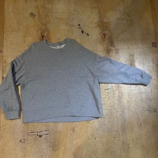 Uniqlo Womens cropped sweater (perfect for dudes too)