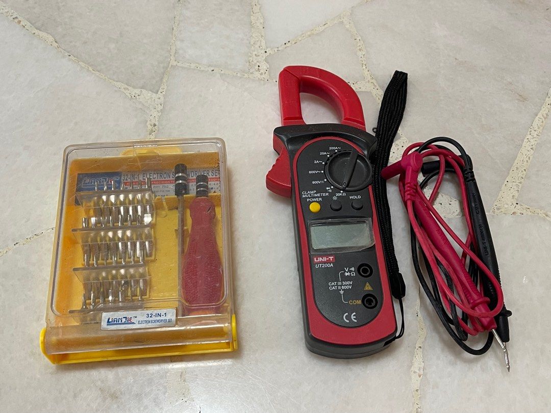 Used current clamp meter, Furniture & Home Living, Home Improvement