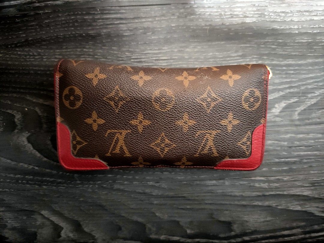 Louis vuitton used wallet discount
