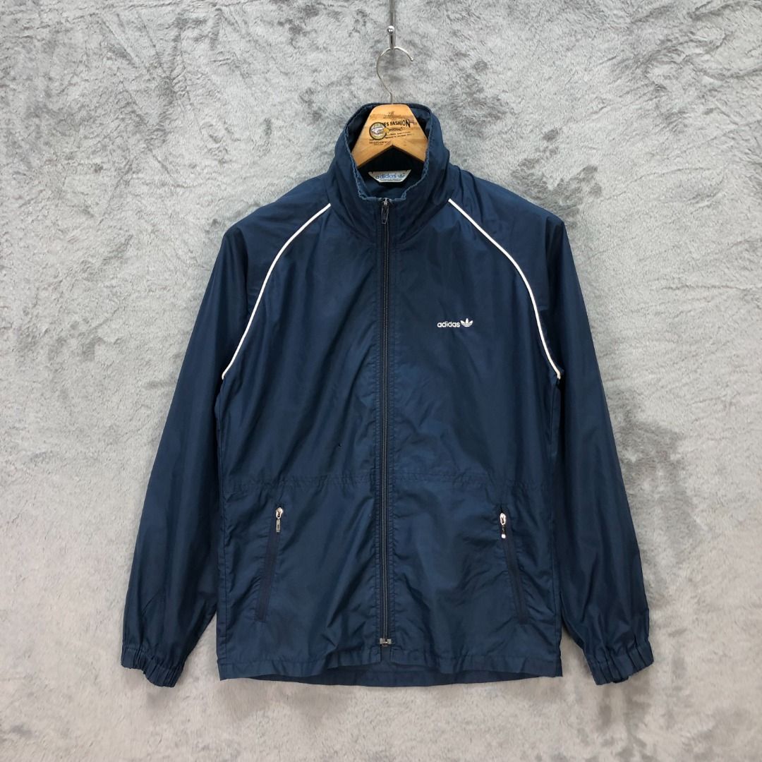 VINTAGE ADIDAS BUNGA WINDBREAKER LIGHT JACKET SIZE S 5536 196