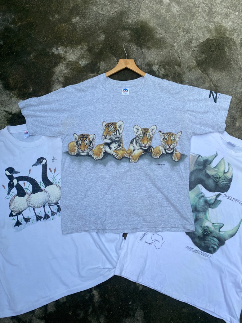 Vintage animal tees, Men's Fashion, Tops & Sets, Tshirts & Polo Shirts