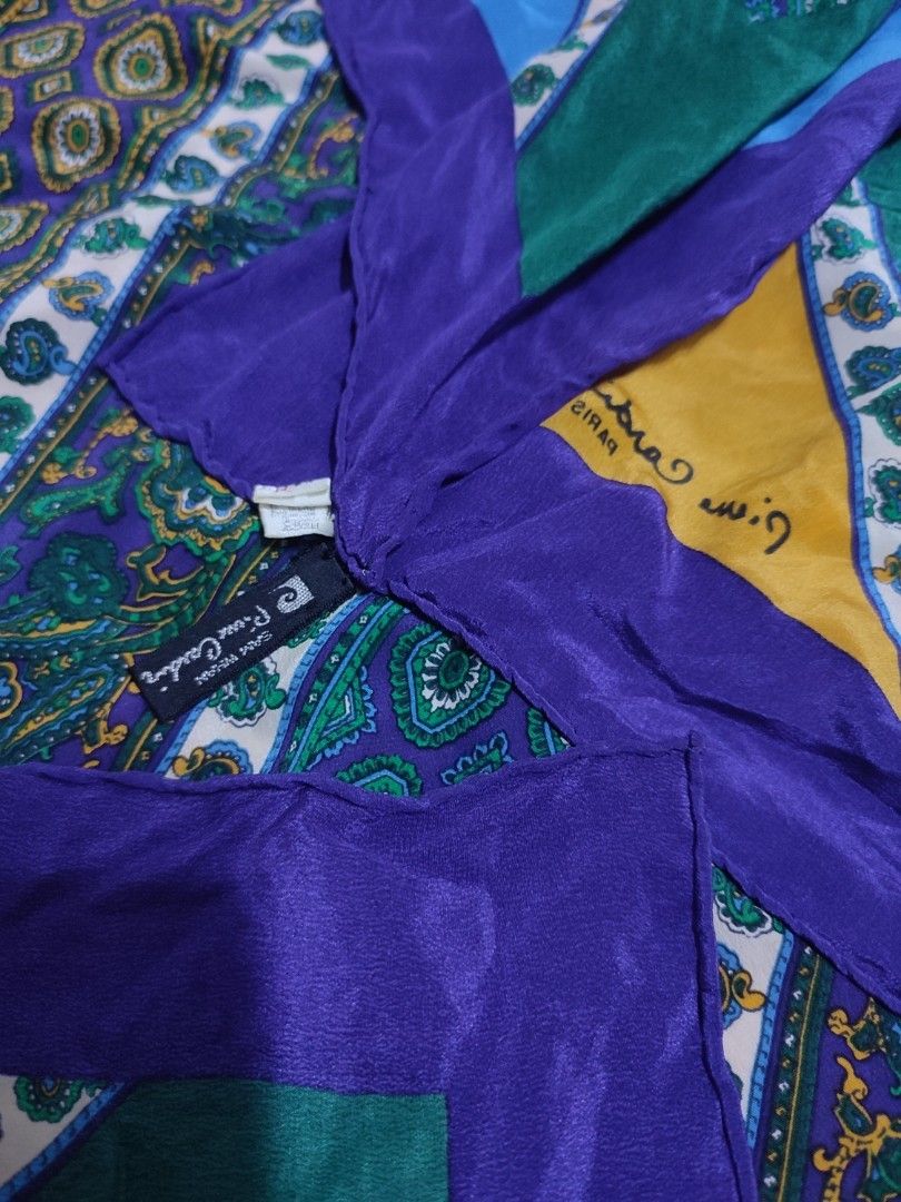 Pierre cardin hotsell silk scarf