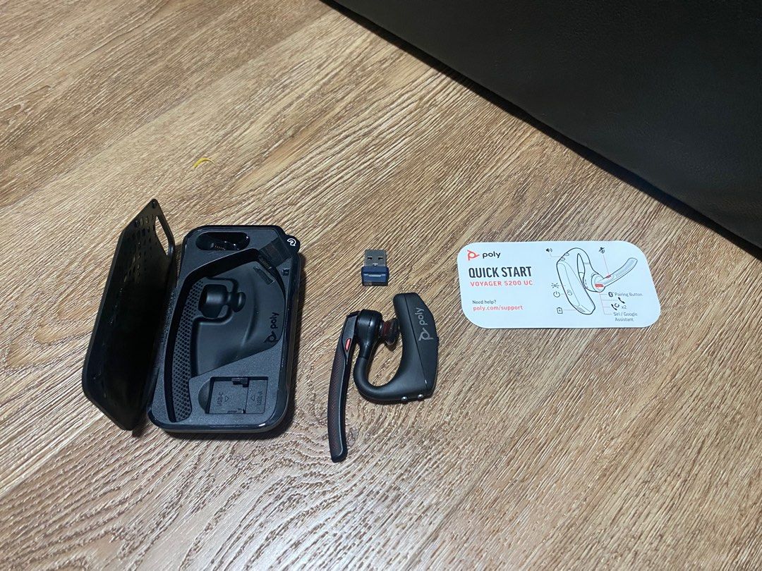 Voyager 5200 deals uc pairing