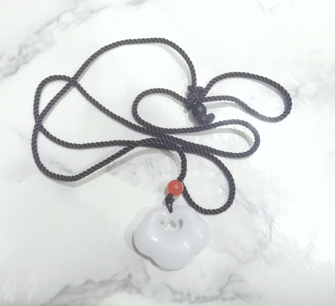 White Stone Necklace Women s Fashion Jewelry Organisers