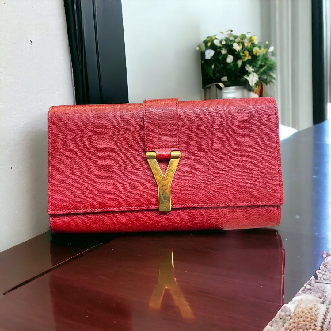 YSL Clutch In calfskin gold hardware
