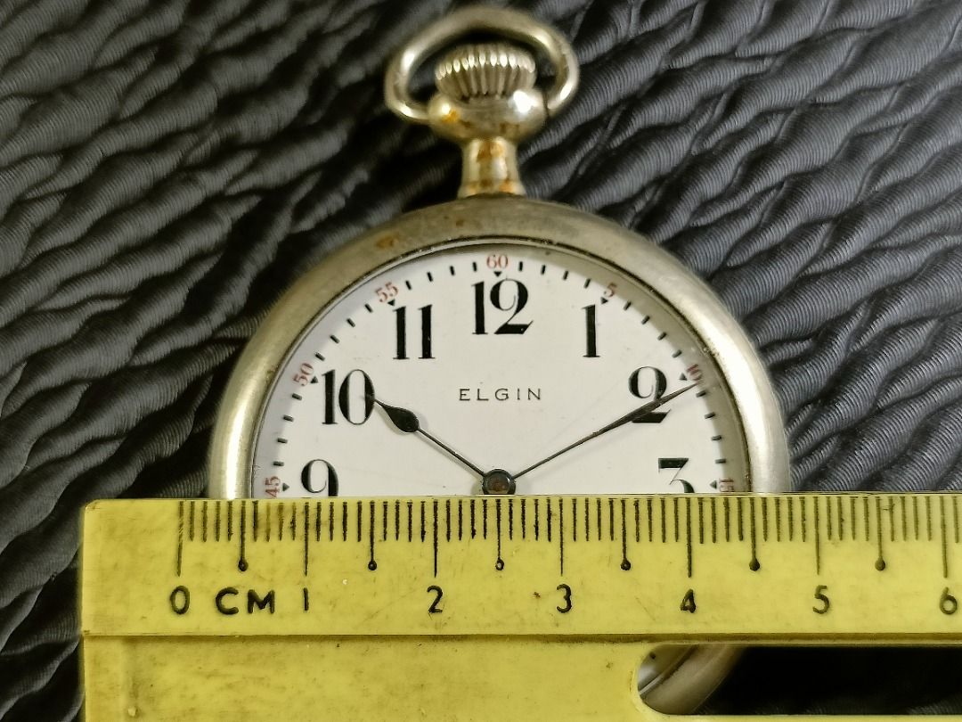Elgin wind up pocket watch top