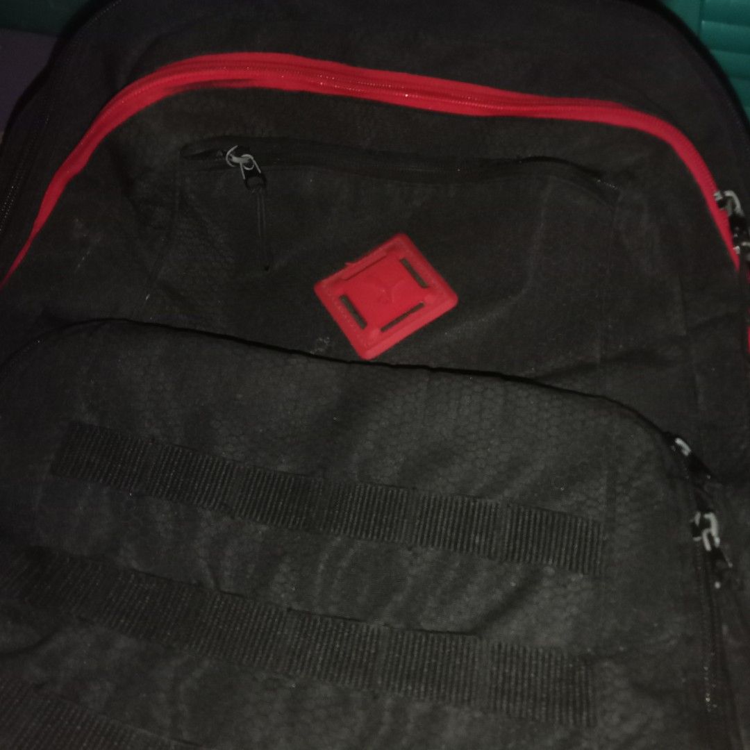 30L bag Men s Fashion Bags Backpacks on Carousell