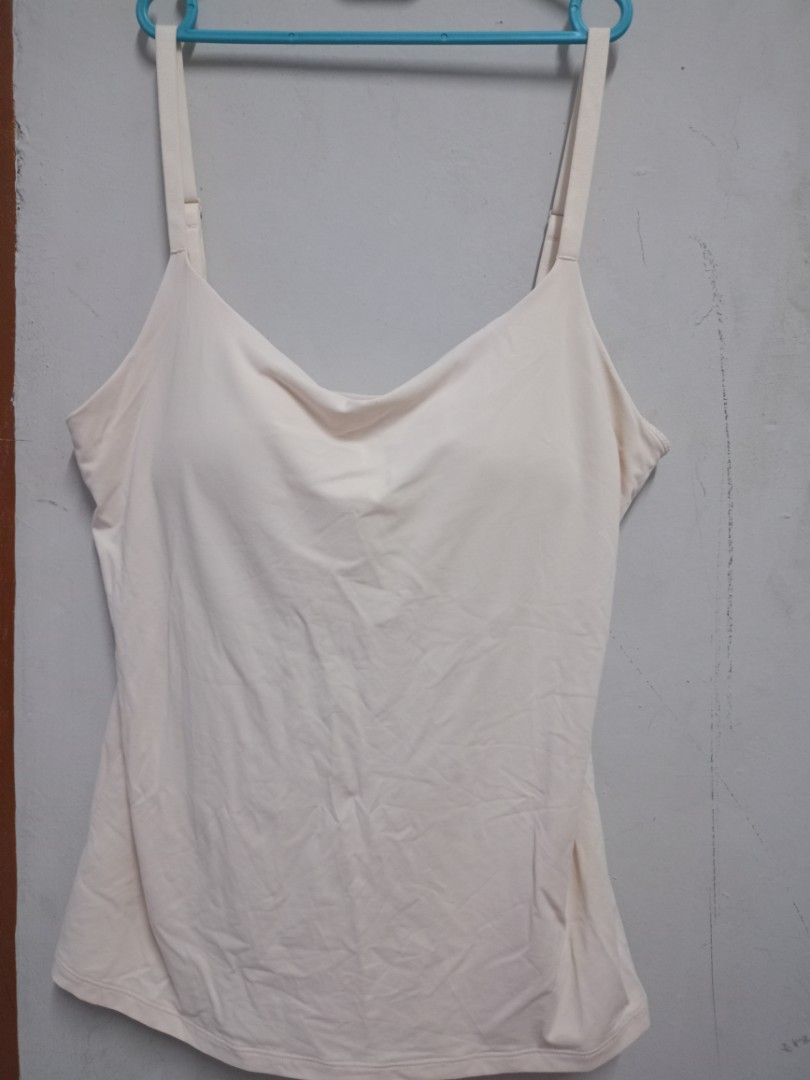 9- 31) AIRism Bra top XL, Women's Fashion, Tops, Other Tops on