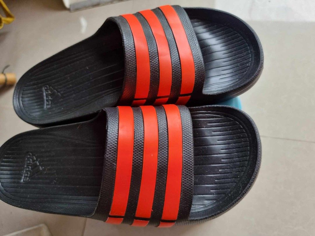 ADIDAS DURAMO SLIDES