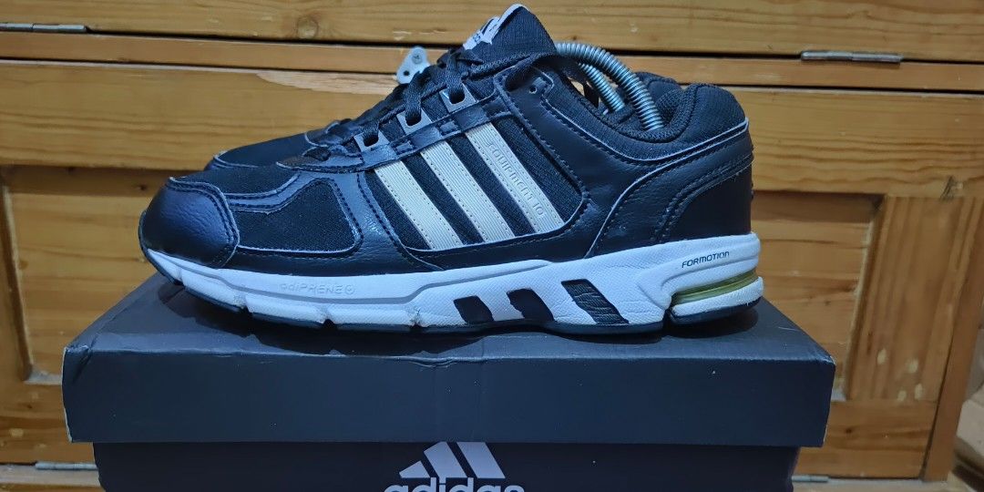 Harga sepatu new arrivals eqt 10