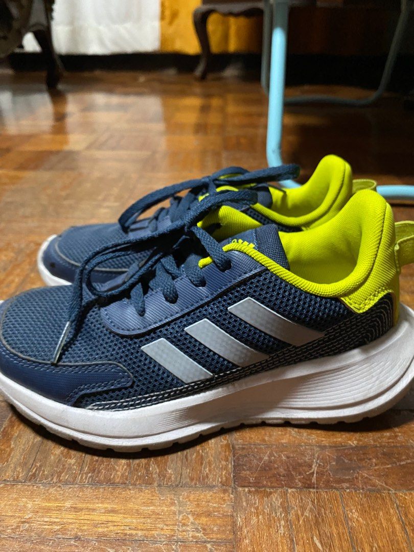 brand new adidas rubber shoes