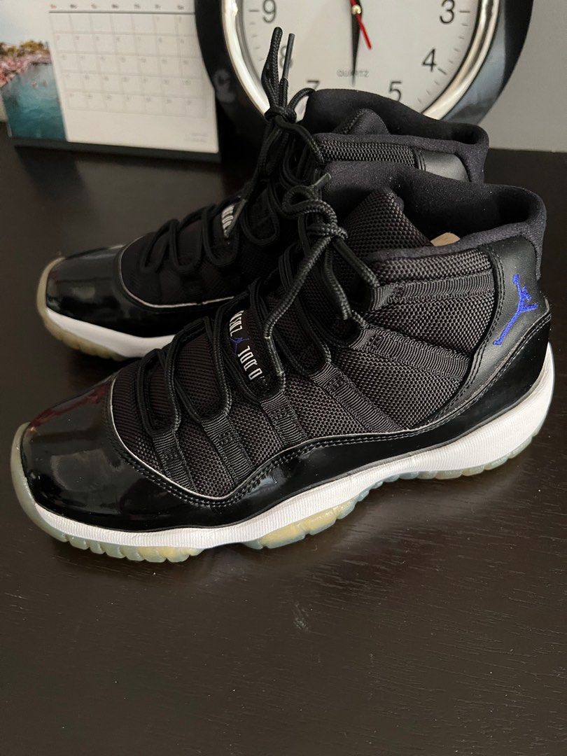 Jordan 11 retro bg space jam sales