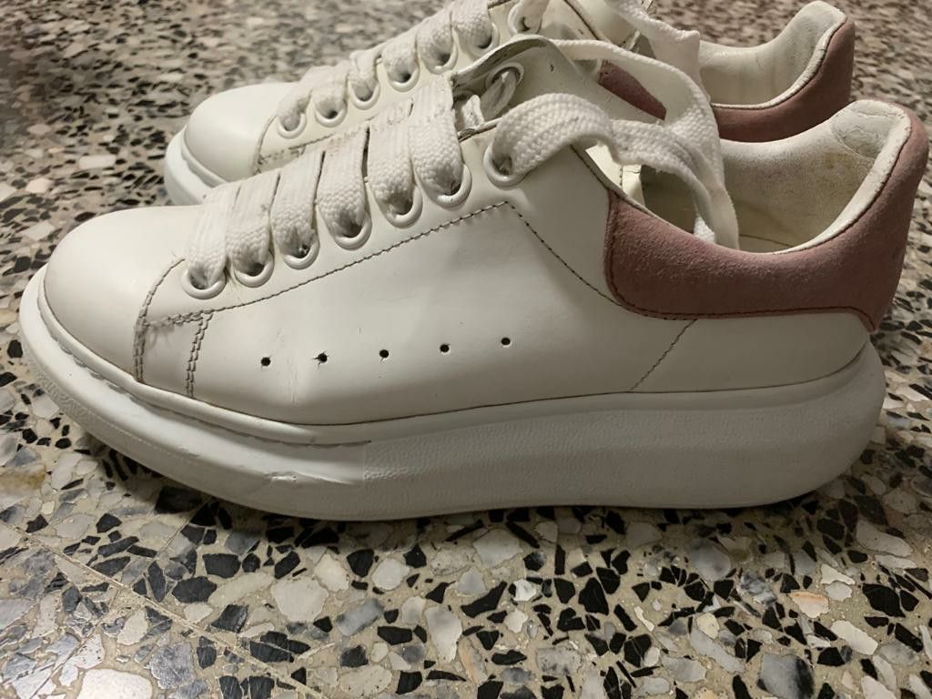 Alexander mcqueen trainers cheap store